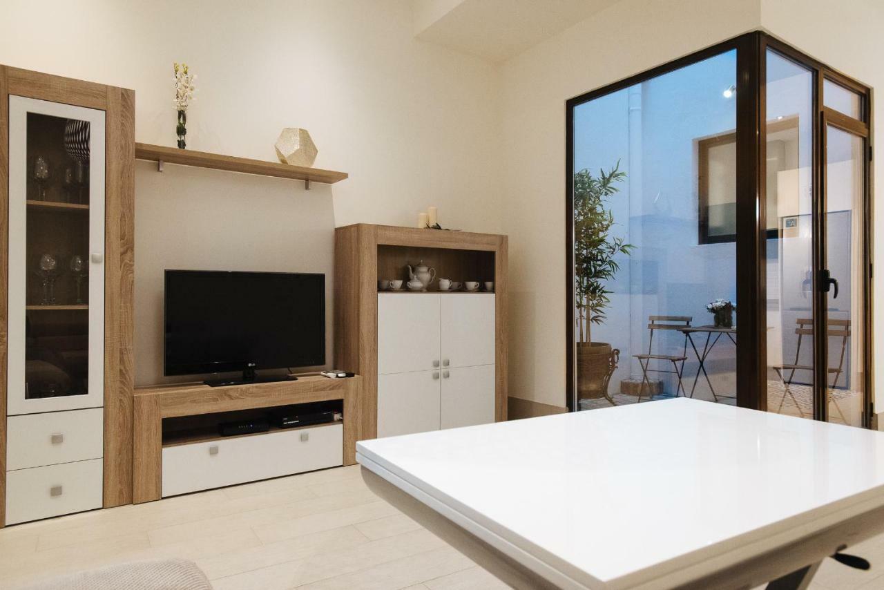 Luxury Apartment Penuelas Free Parking Севиля Екстериор снимка