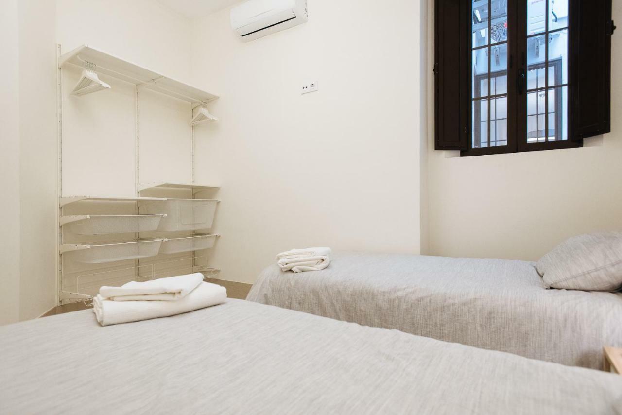 Luxury Apartment Penuelas Free Parking Севиля Екстериор снимка